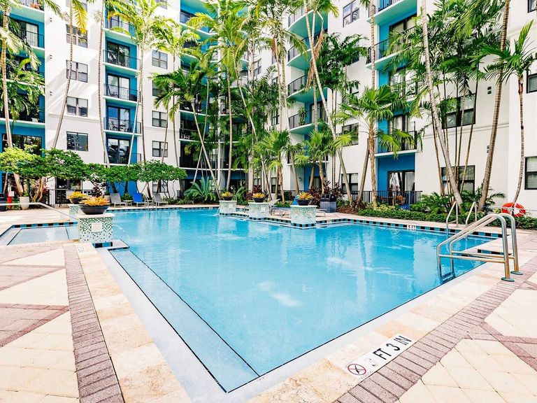 Aviah Flagler Village apartments in Fort Lauderdale, FL – photo 32