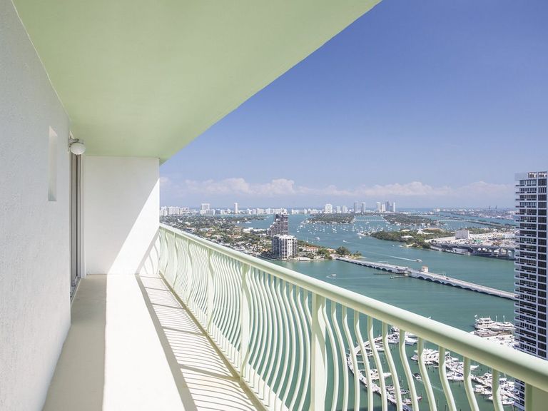 Bay Parc apartments in Miami, FL – photo 16