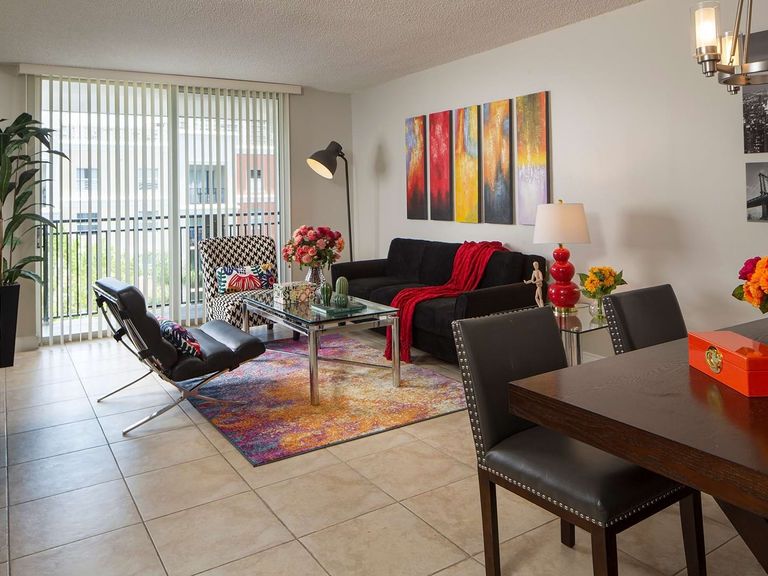 Beach Place apartments in Sunny Isles Beach, FL – photo 10