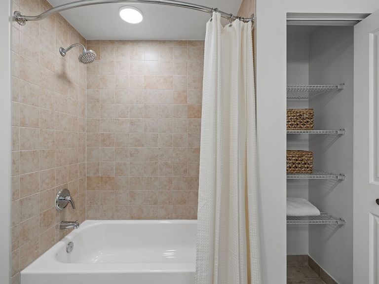 Bell Kendall West apartments in Miami, FL – photo 21