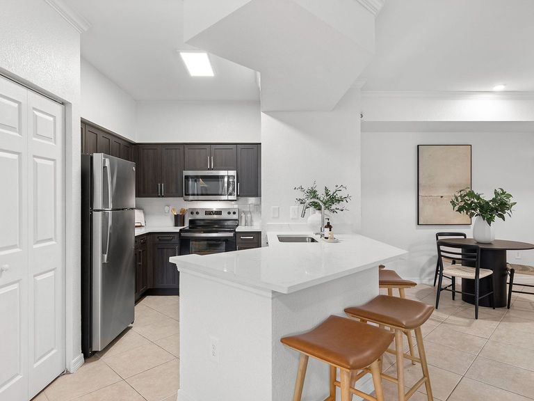 Bell Miramar Place apartments in Miramar, FL – photo 7