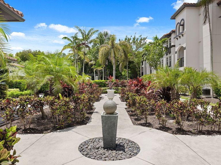 Bell Miramar Place apartments in Miramar, FL – photo 22