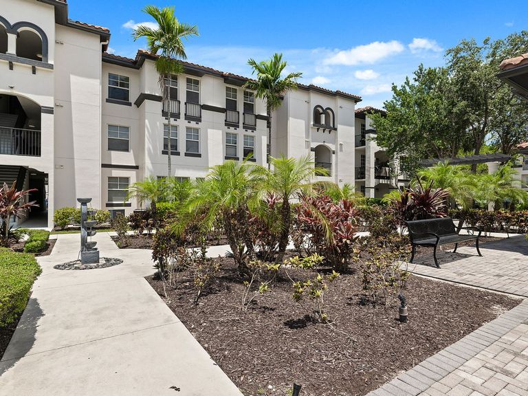 Bell Miramar Place apartments in Miramar, FL – photo 23