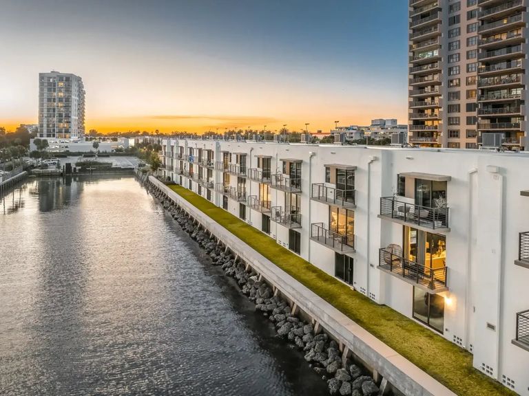 Biscayne Shores apartments in Miami, FL – photo 7