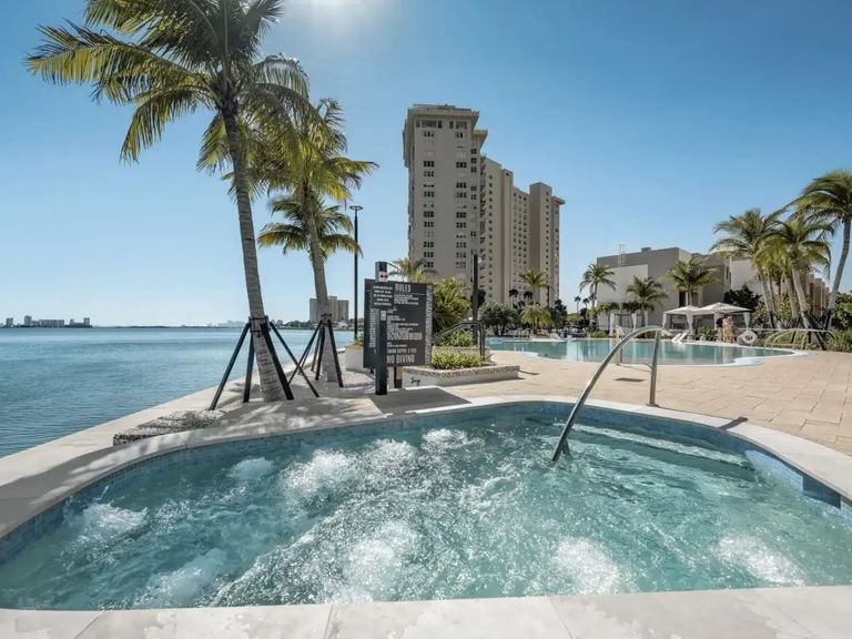 Biscayne Shores apartments in Miami, FL – photo 13