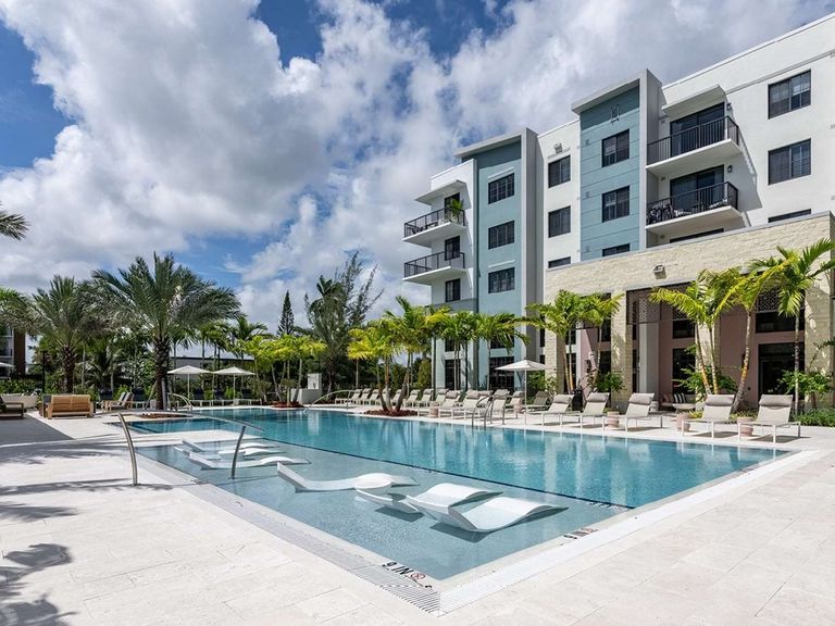 BLYS apartments in Oakland Park, FL – photo 47