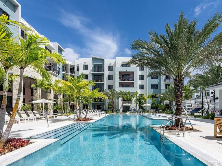 BLYS apartments in Oakland Park, FL – photo 54