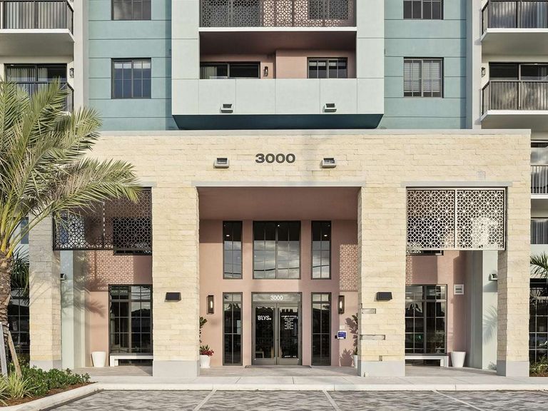 BLYS apartments in Oakland Park, FL – photo 66