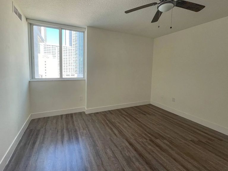 Brickell First apartments in Miami, FL – photo 36