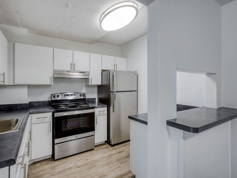 Cabana Club apartments in Miami, FL – photo 7