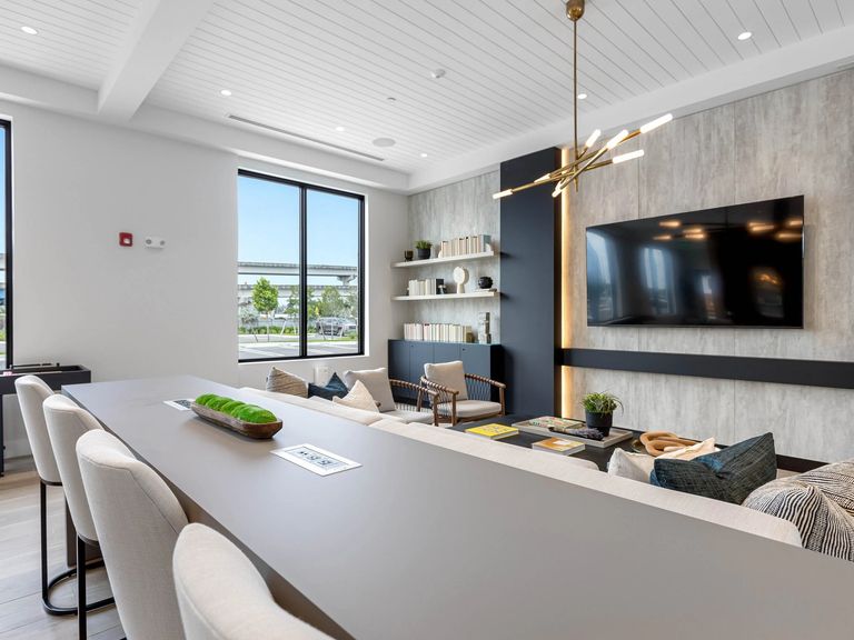 Caroline Golden Glades apartments in Miami, FL – photo 32