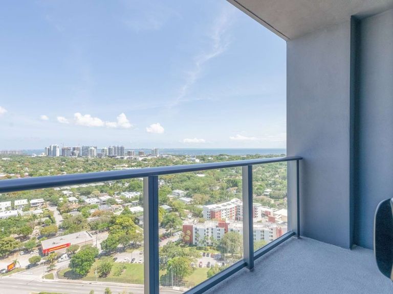 Cascade At Link apartments in Miami, FL – photo 22