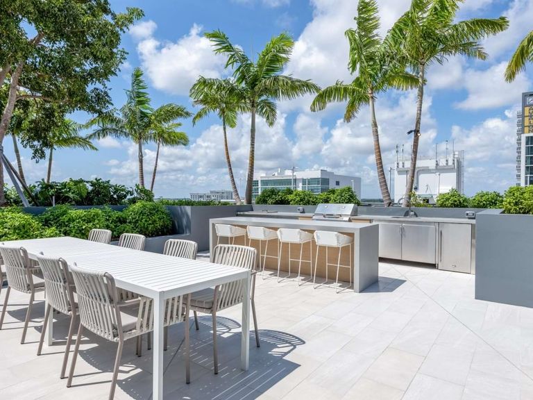 Cascade At Link apartments in Miami, FL – photo 27
