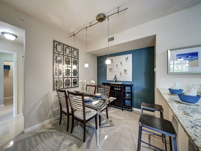 Celebration Pointe apartments in Margate, FL – photo 23