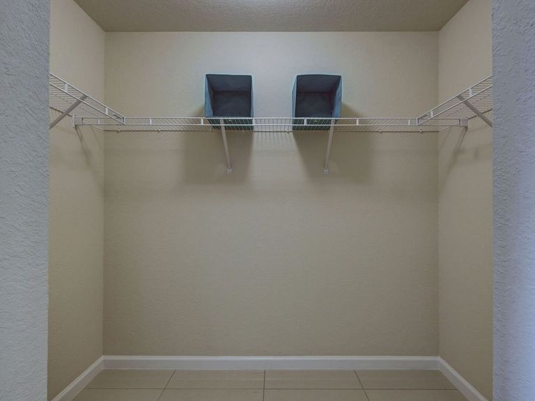Celebration Pointe apartments in Margate, FL – photo 26