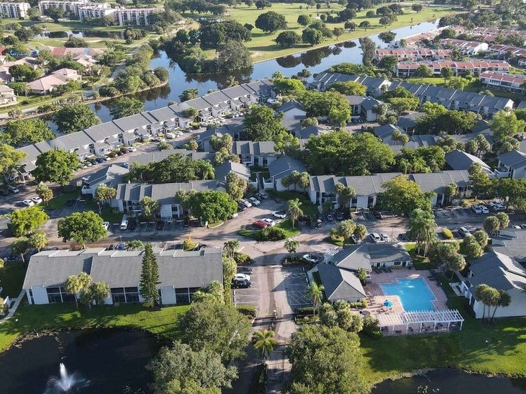Cielo Point apartments in Fort Lauderdale, FL – photo 25