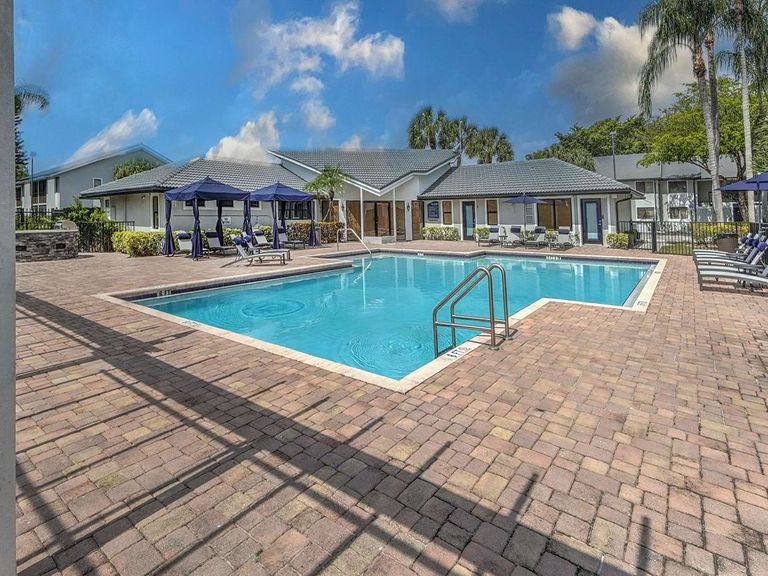 Cielo Point apartments in Fort Lauderdale, FL – photo 35