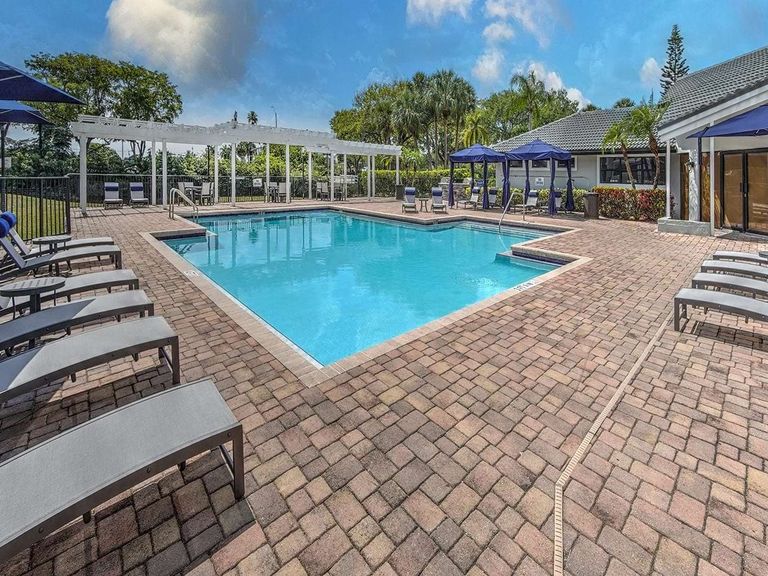 Cielo Point apartments in Fort Lauderdale, FL – photo 38
