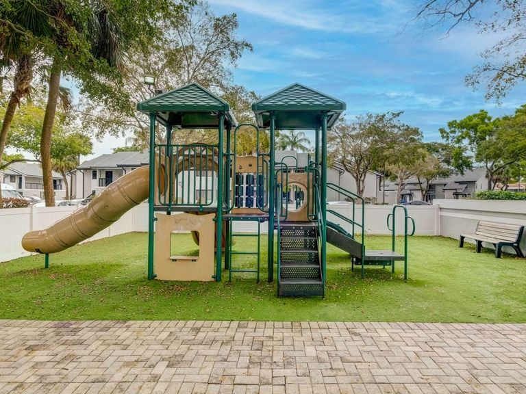 Cielo Point apartments in Fort Lauderdale, FL – photo 44