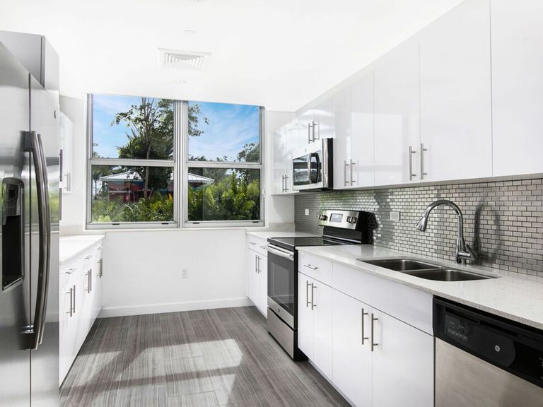 Circ Residences apartments in Hollywood, FL – photo 11
