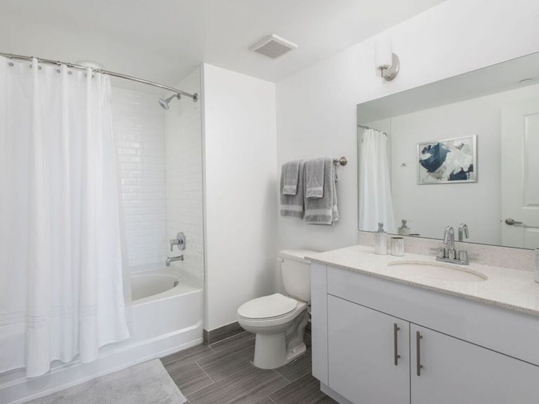 Circ Residences apartments in Hollywood, FL – photo 28