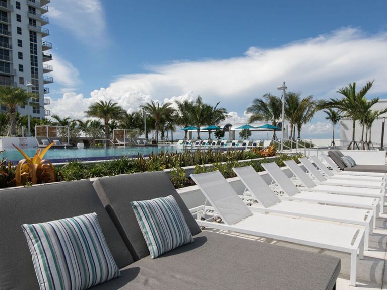 Circ Residences apartments in Hollywood, FL – photo 49