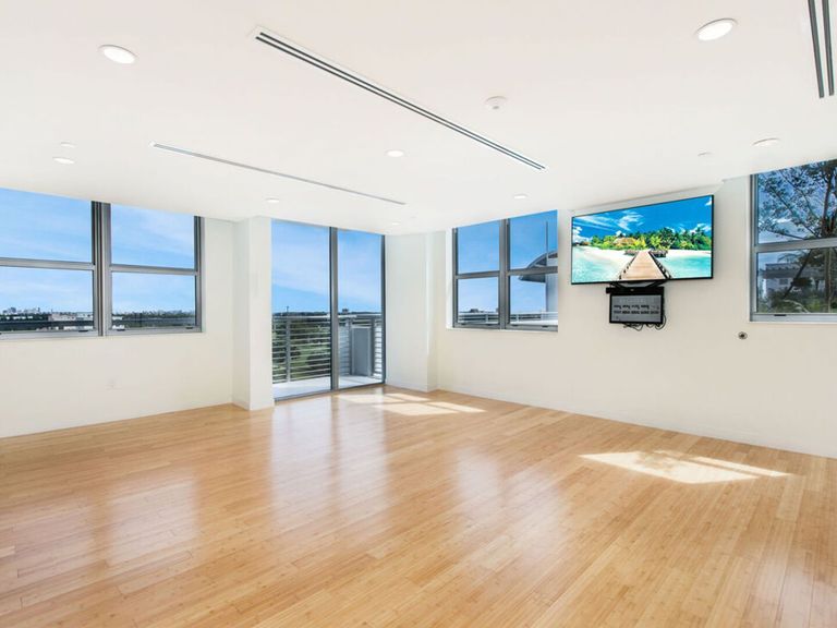 Circ Residences apartments in Hollywood, FL – photo 57