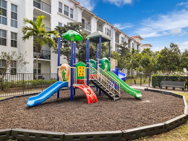 City Center On 7th apartments in Pembroke Pines, FL – photo 21