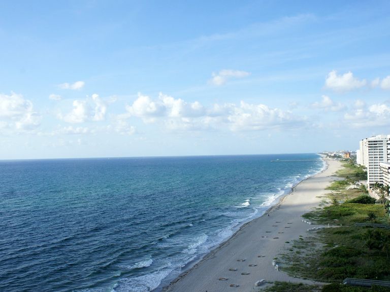 Cloister Beach Towers apartments in Boca Raton, FL – photo 10