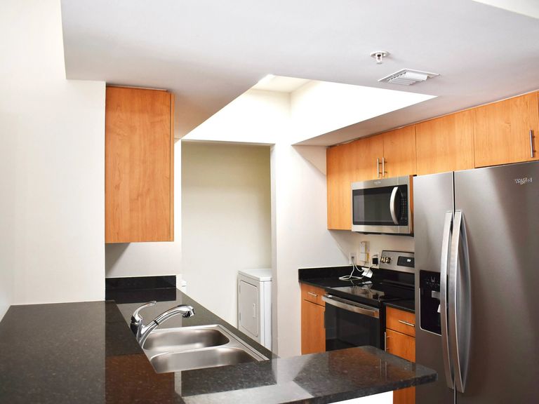 Colony at Dadeland apartments in Miami, FL – photo 17