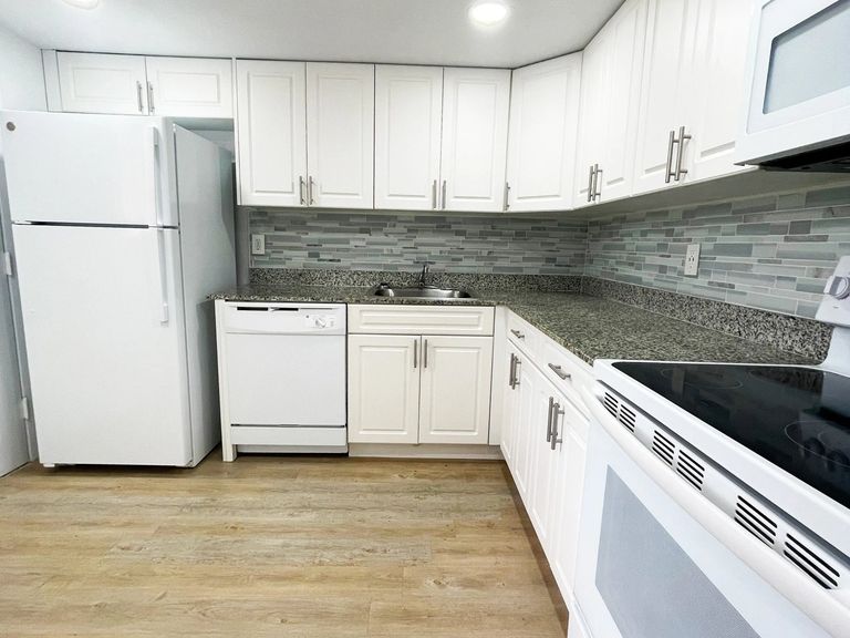Colony at Dadeland apartments in Miami, FL – photo 23