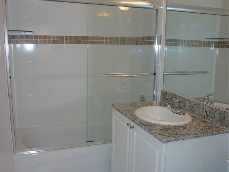 Colony at Dadeland apartments in Miami, FL – photo 37