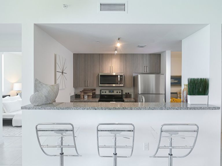 Columbus on Fifth apartments in Miami, FL – photo 7