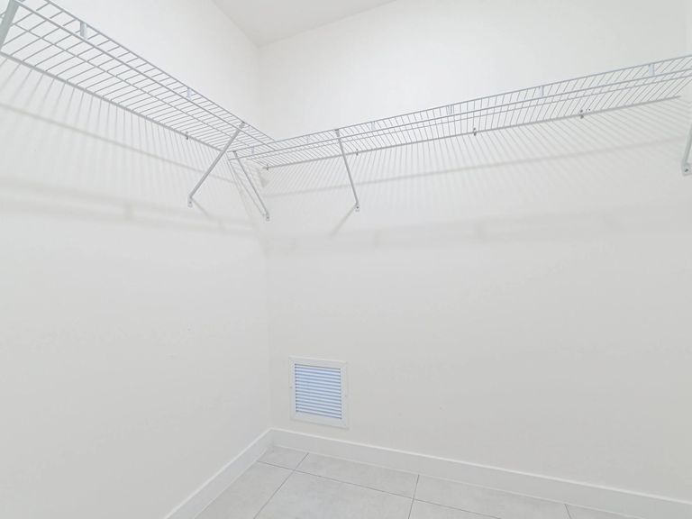 Columbus on Fifth apartments in Miami, FL – photo 15