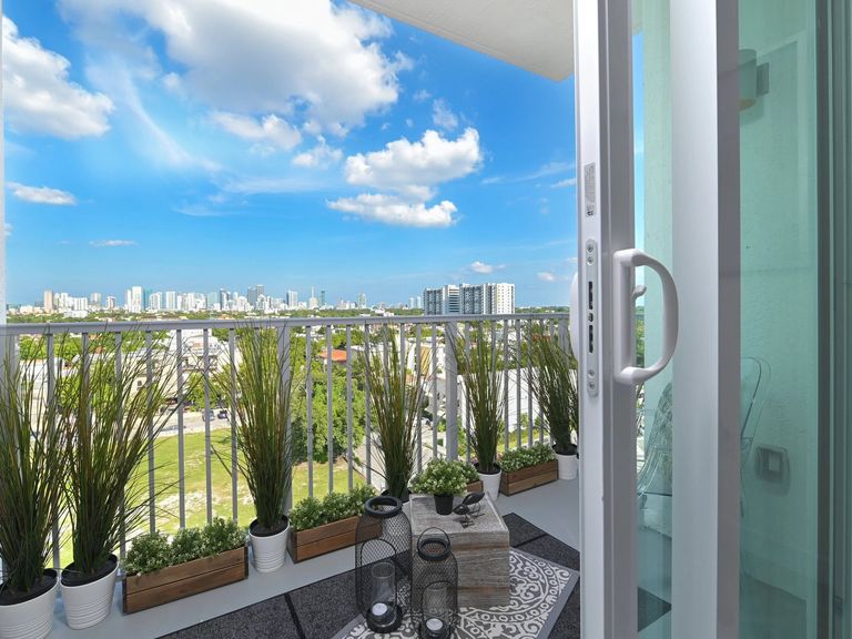 Columbus on Fifth apartments in Miami, FL – photo 17