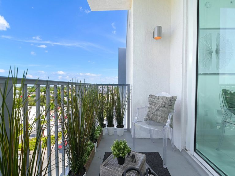 Columbus on Fifth apartments in Miami, FL – photo 18