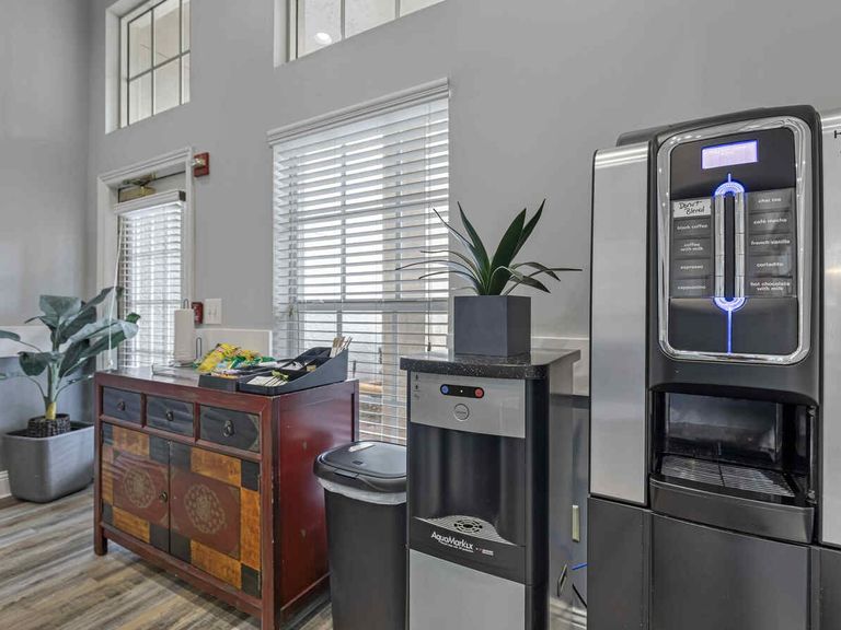 Coral Vista apartments in Tamarac, FL – photo 19