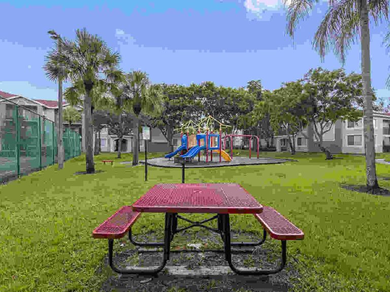 Coral Vista apartments in Tamarac, FL – photo 26