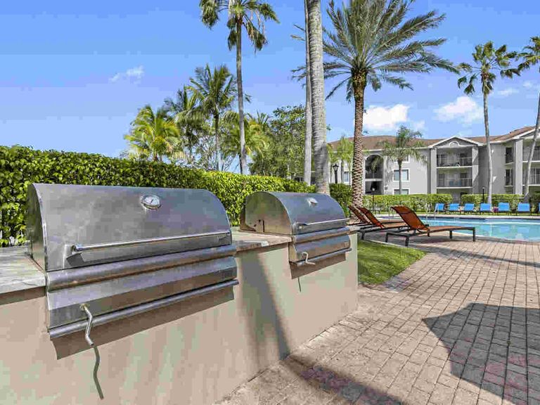 Coral Vista apartments in Tamarac, FL – photo 28