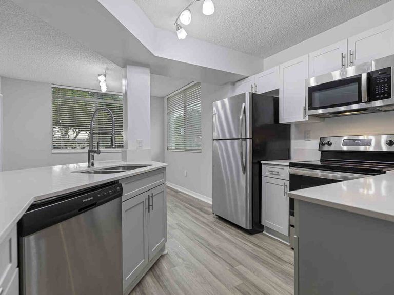 Coral Vista apartments in Tamarac, FL – photo 39