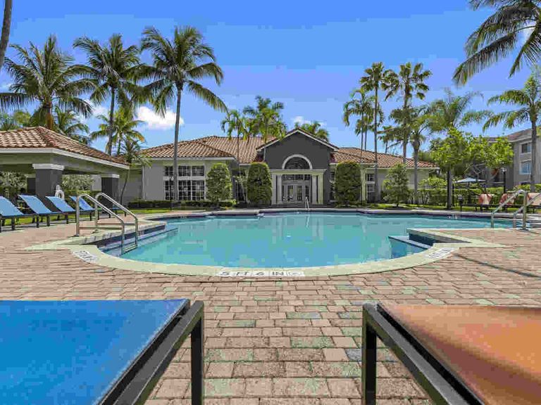 Coral Vista apartments in Tamarac, FL – photo 6