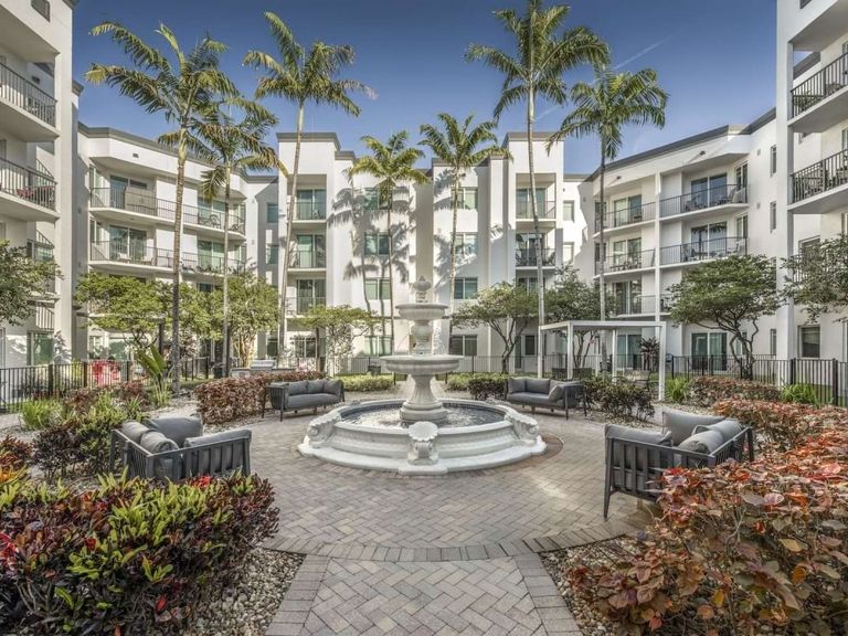 Cordoba apartments in Doral, FL – photo 42