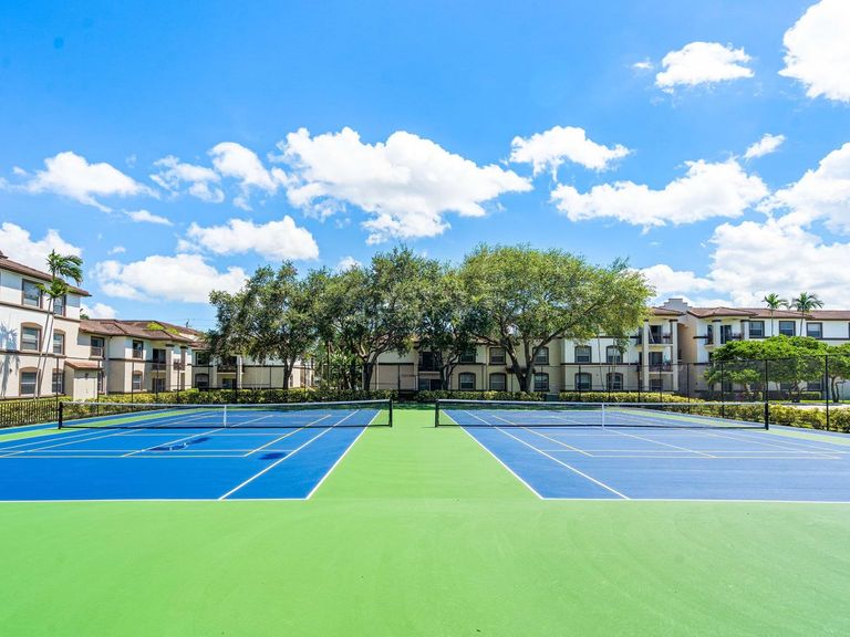 Cortland Harbour Cove apartments in Pembroke Pines, FL – photo 23