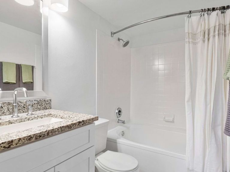 Cortland Pembroke Pines apartments in Pembroke Pines, FL – photo 7