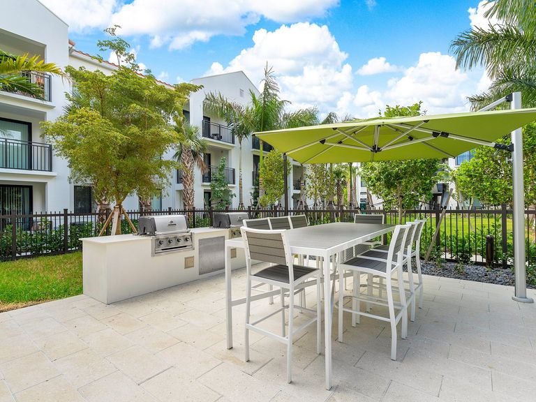 Cortland South Kendall apartments in Miami, FL – photo 36