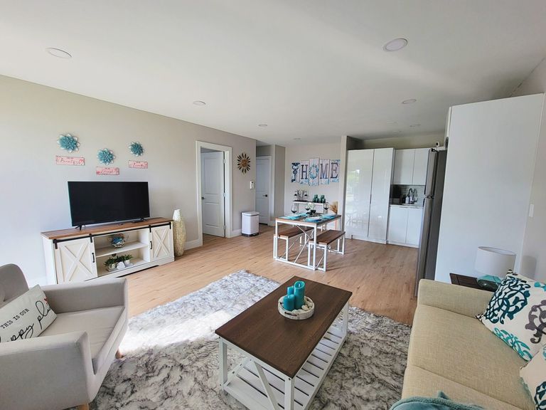 Cottage Cove apartments in Miami, FL – photo 17