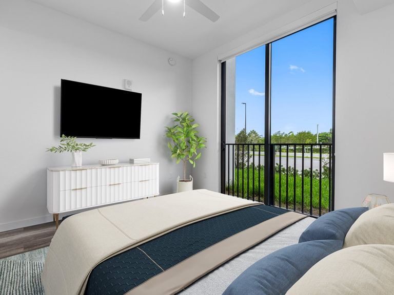 Douglas Gardens Residences apartments in Pembroke Pines, FL – photo 7