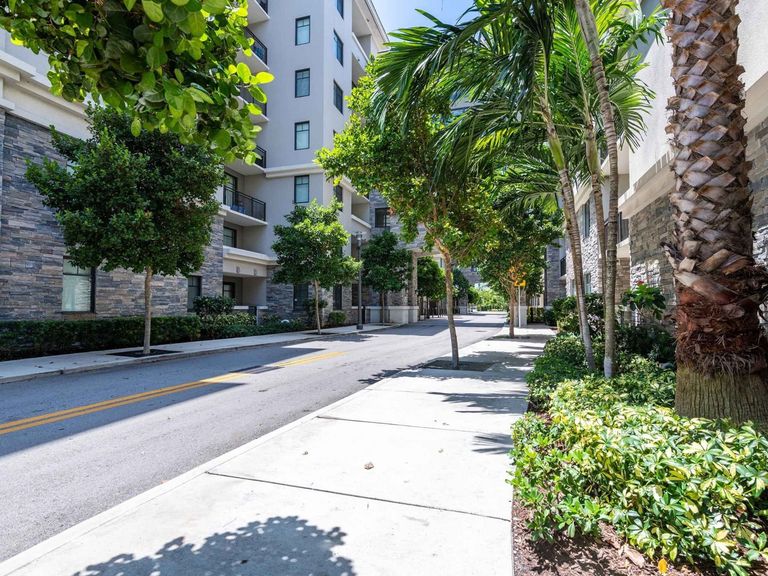 Edge at Flagler Village apartments in Fort Lauderdale, FL – photo 44