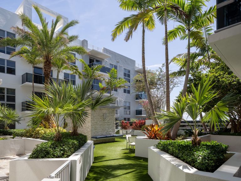 Emera Port Royale apartments in Fort Lauderdale, FL – photo 12