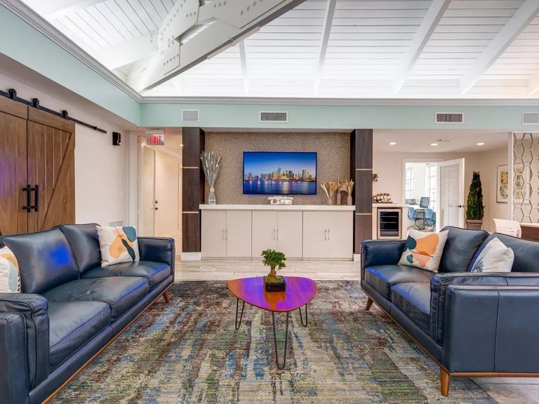 Emerald Palms apartments in Miami, FL – photo 35